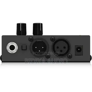 Behringer MA400 Monitor Headphone Amplifier