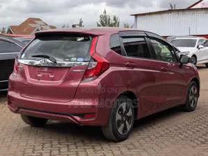 Honda Fit LX 2019 Pink