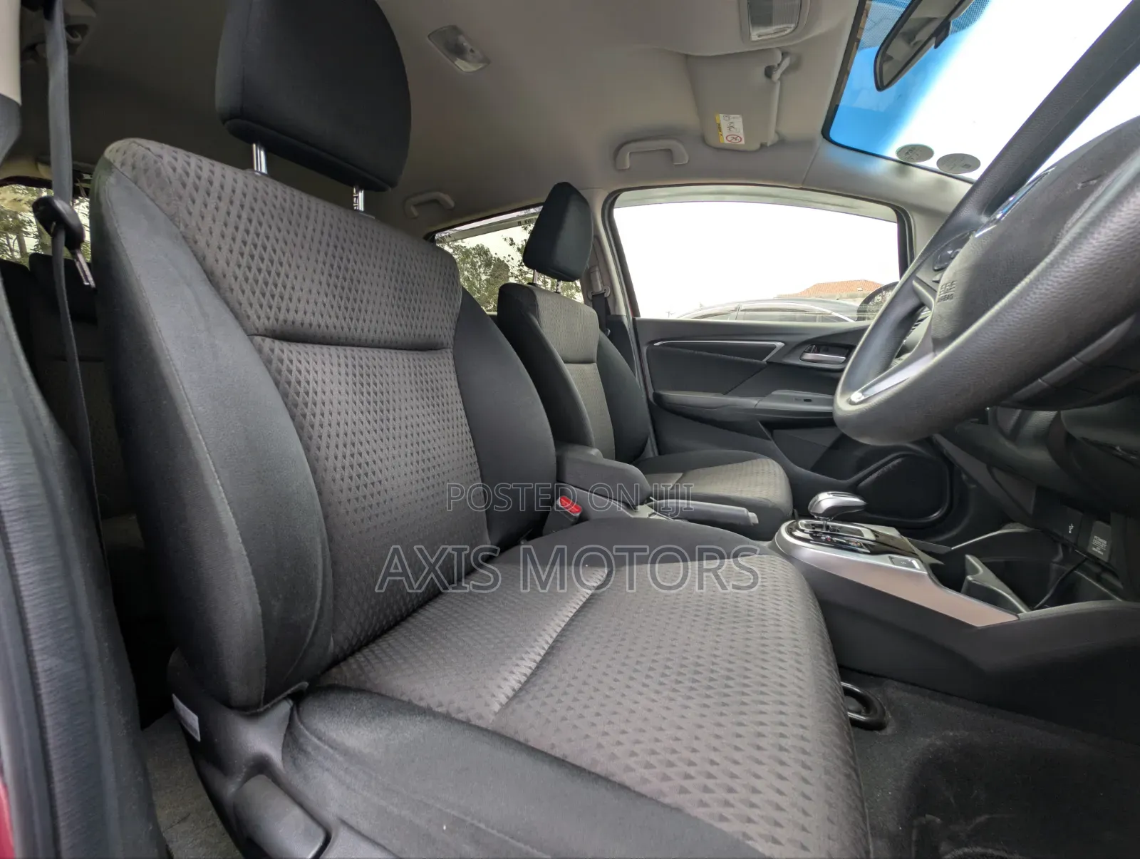 Honda Fit LX 2019 Pink