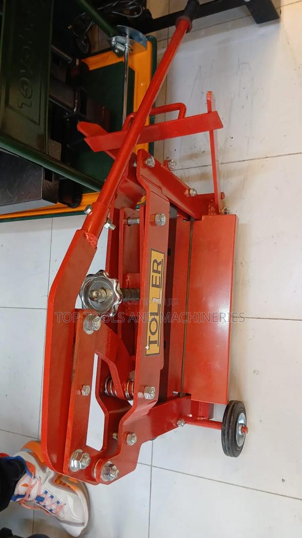Toller Cabro Cutter