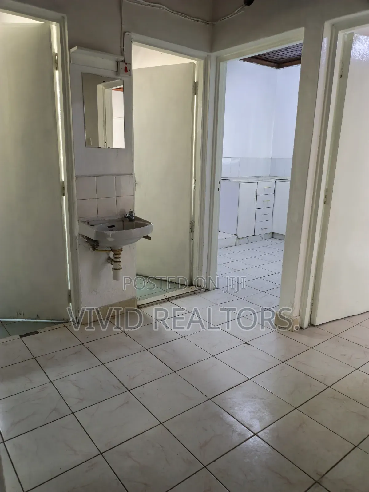 3bdrm Bungalow in Tena Estate, Umoja for rent