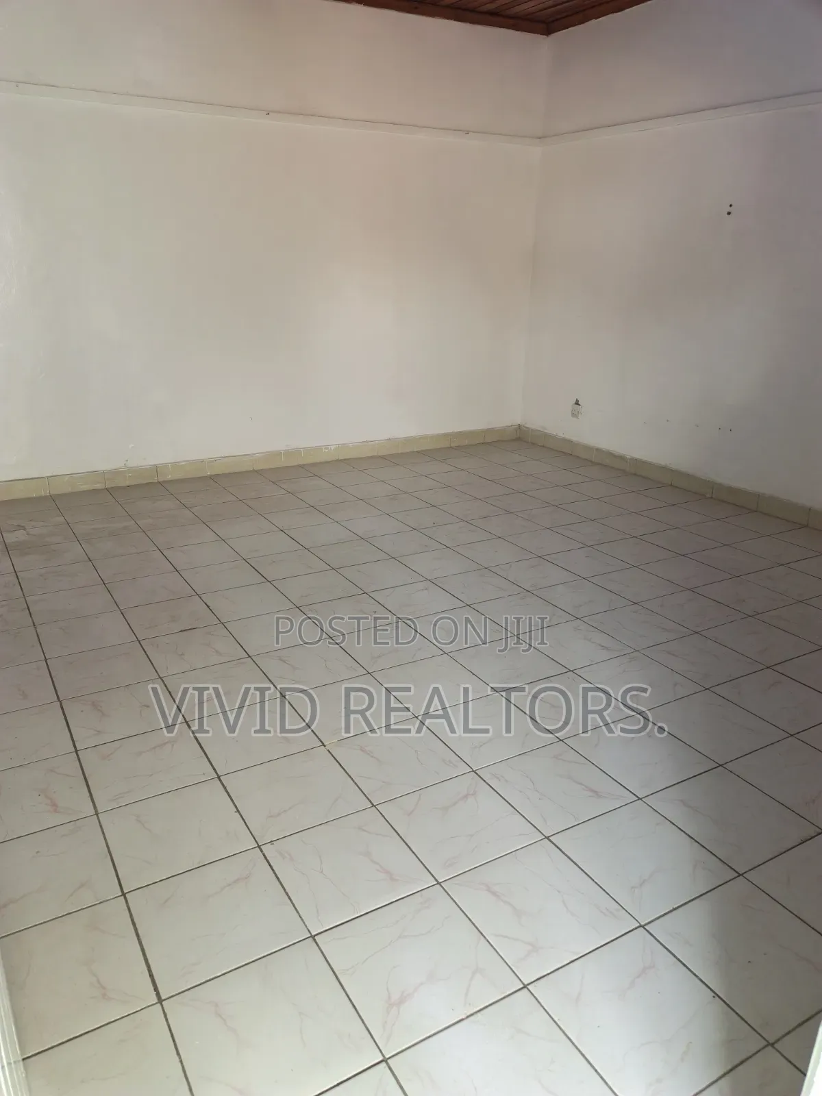 3bdrm Bungalow in Tena Estate, Umoja for rent