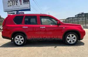 Nissan X-Trail 2008 Red