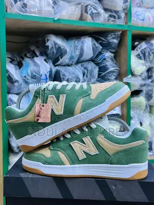 Retro NB 480 Sneakers