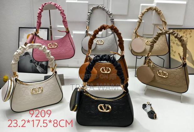Sassy Shoulder Bags - thumbnail 6