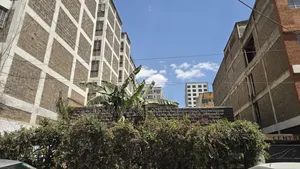 4bdrm House in South B for sale