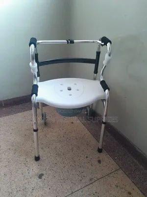 Commode/Walking Frame/Shower Chair(4 in 1)