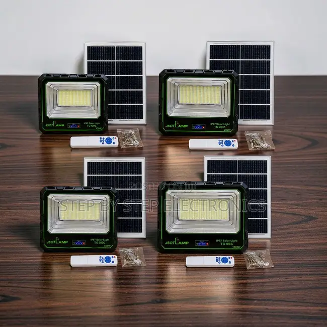 Direct Factory Prices 100W,200W,300W,1000W LED Solar Floodlights