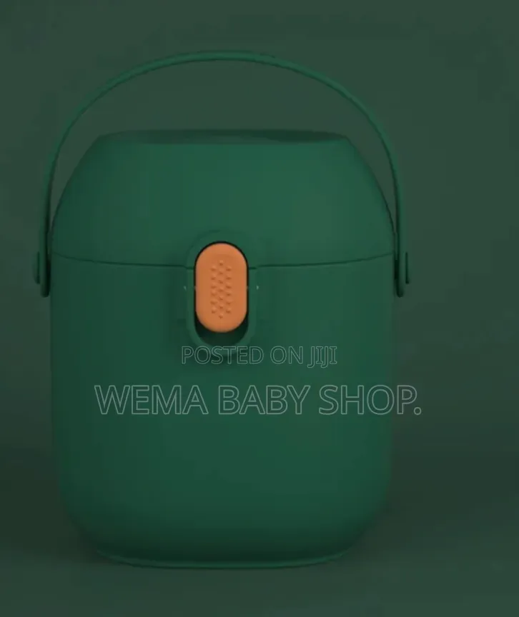 Portable Baby Formula Dispenser/Milk Powder Storage & Snack Container