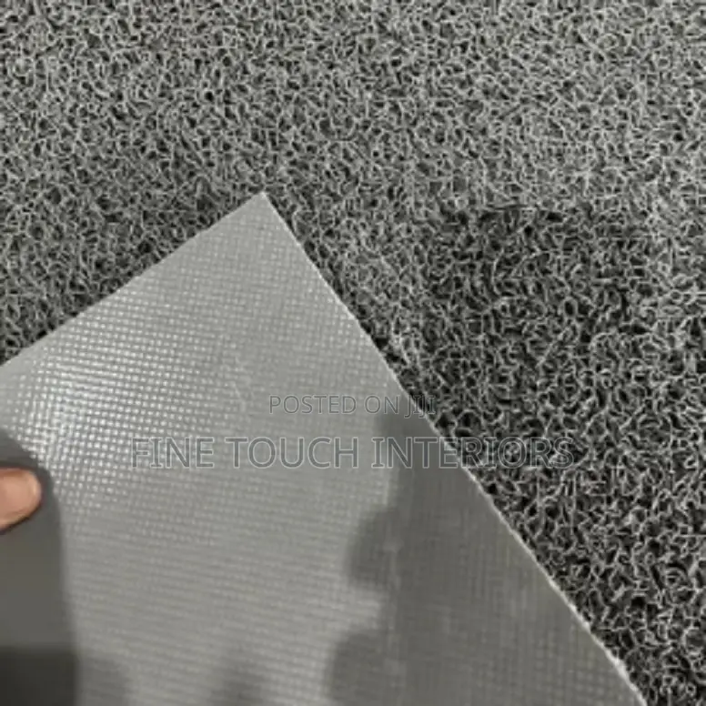 PVC Spaghetti Carpet – Elegant Home Decor