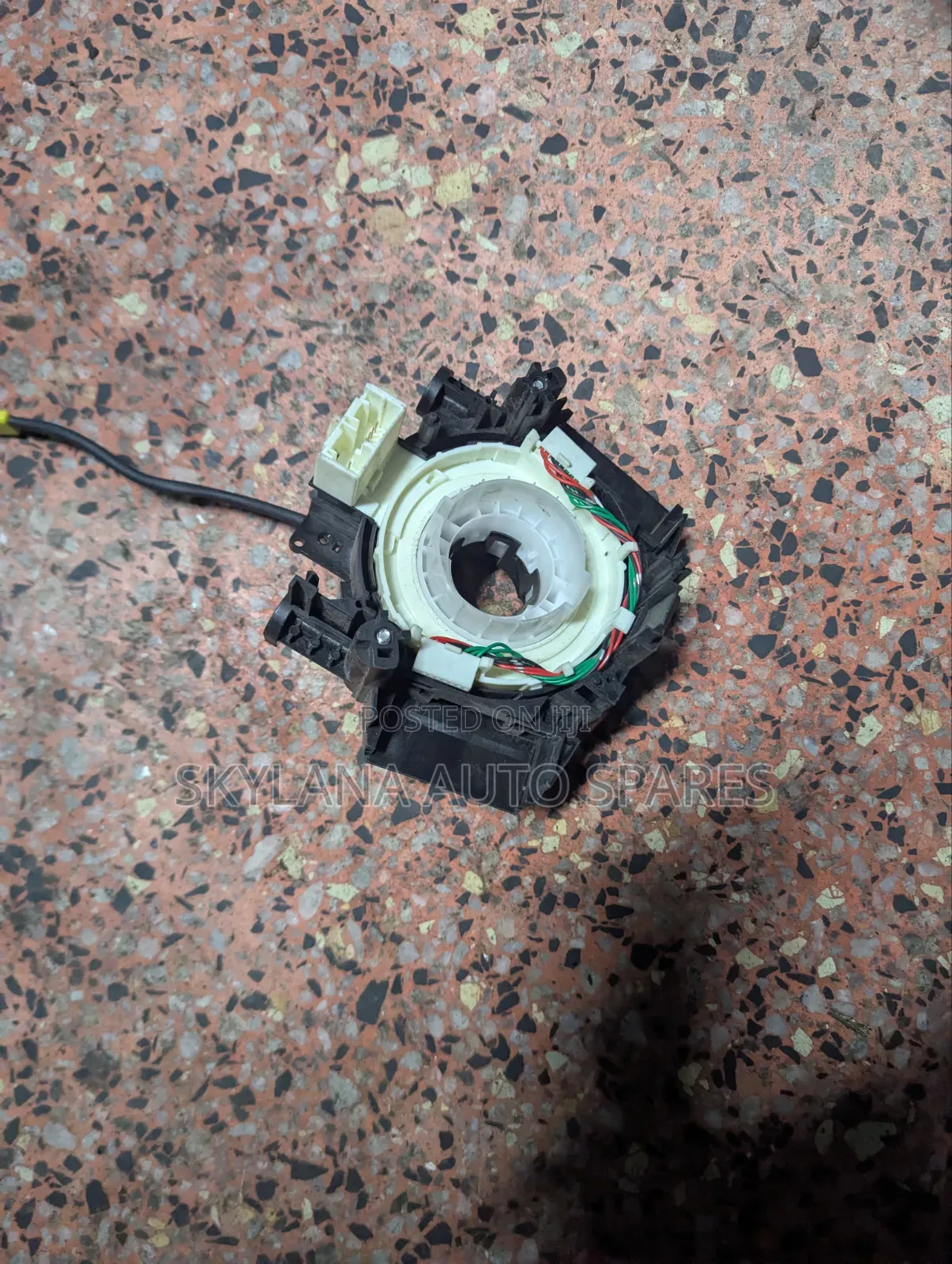 Nissan X-Trail Horn Spiral