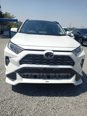 Toyota RAV4 2020 White