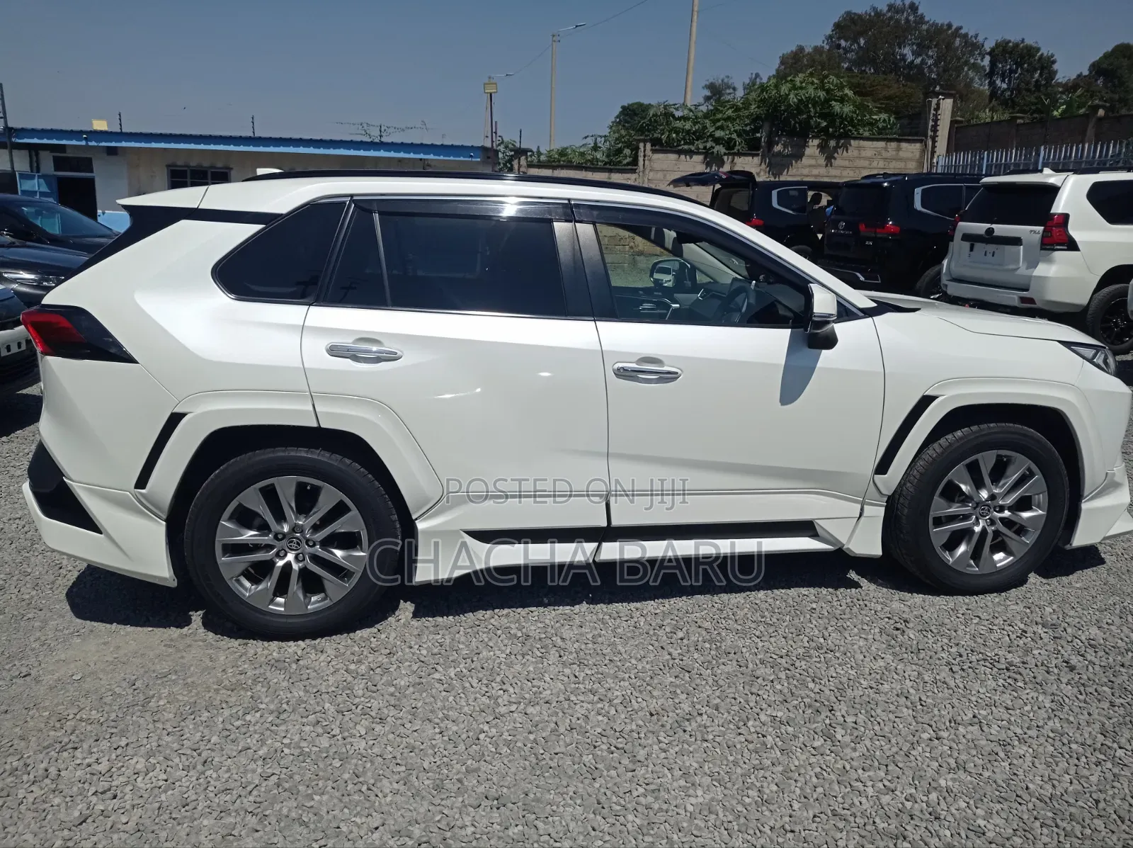 Toyota RAV4 2020 White