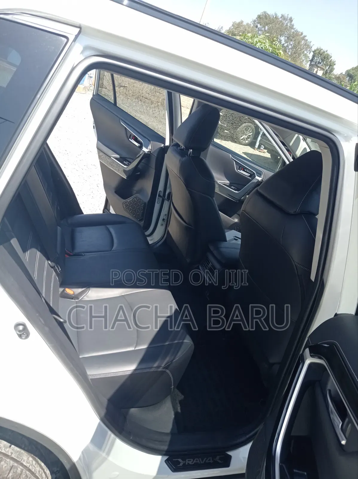 Toyota RAV4 2020 White