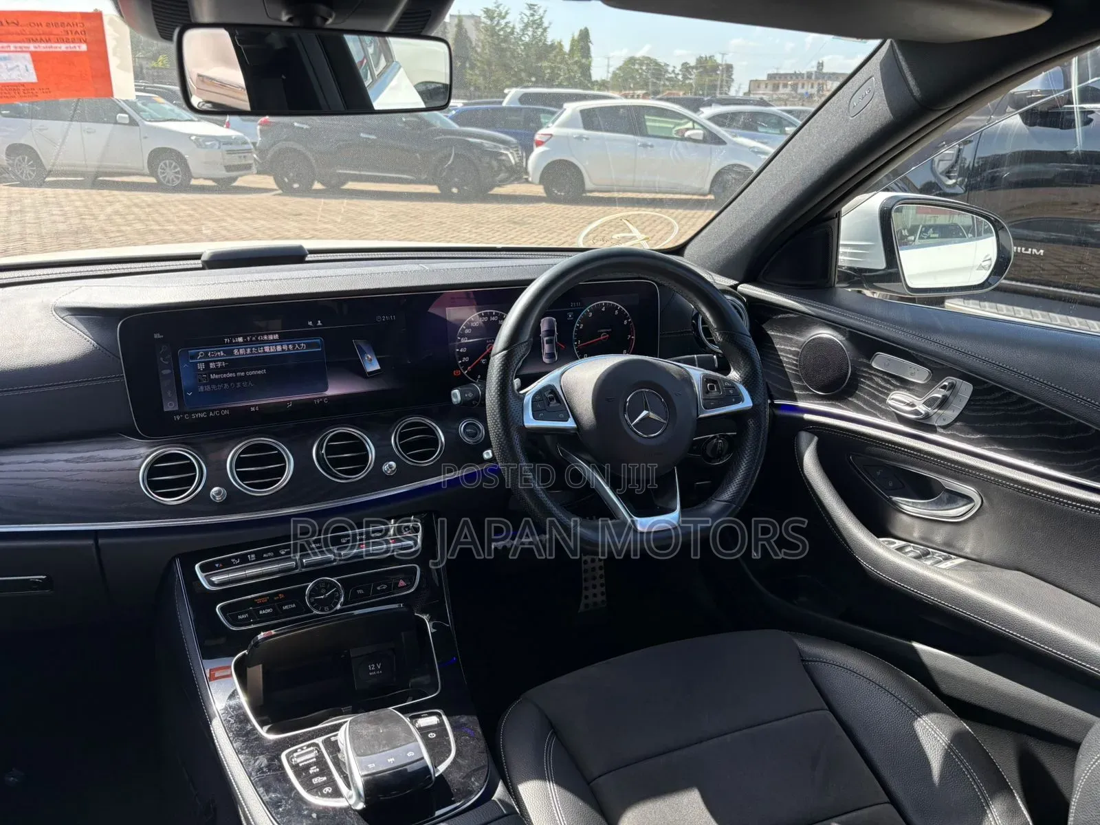 Mercedes-Benz E200 2019 Off white