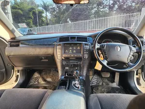 Toyota Crown 2007 Pearl