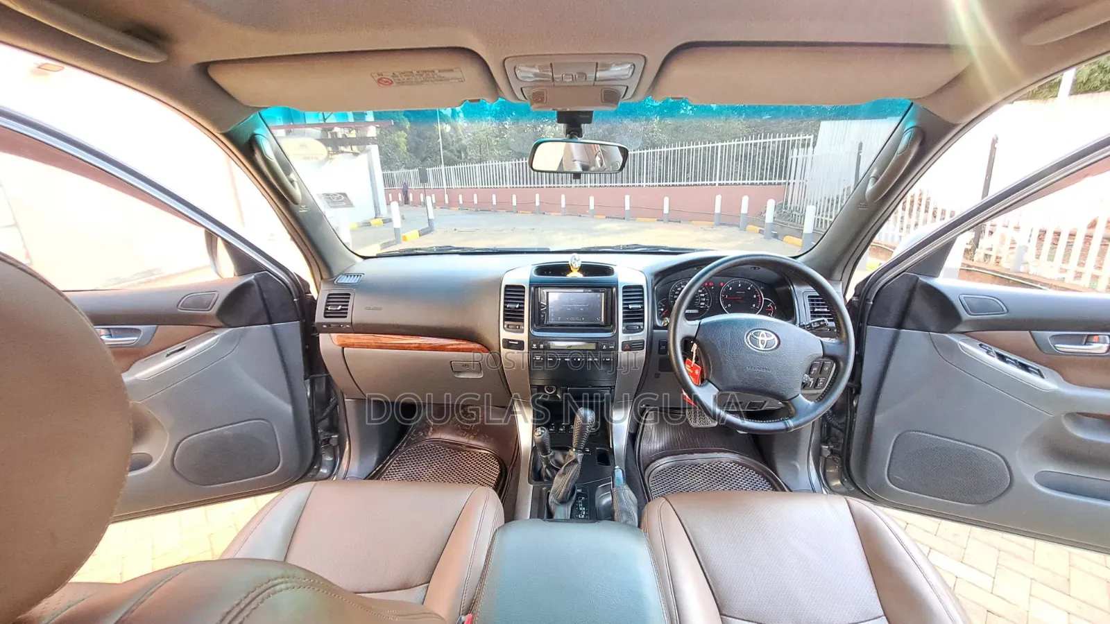 Toyota Land Cruiser 2008 Gray