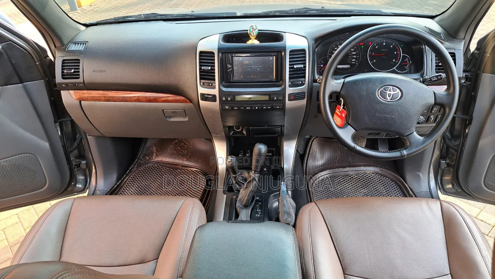 Toyota Land Cruiser 2008 Gray