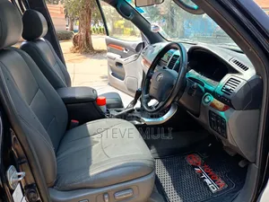 Toyota Land Cruiser Prado 3.0 D-4D 5dr 2005 Blue