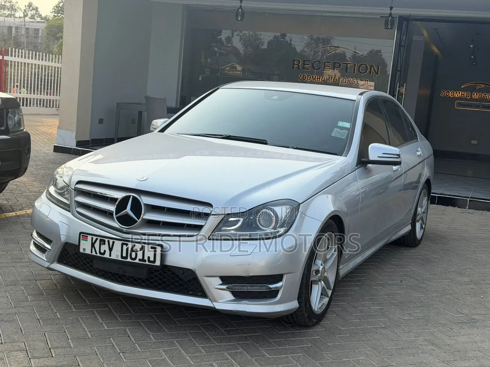 Mercedes-Benz C200 2013 Silver