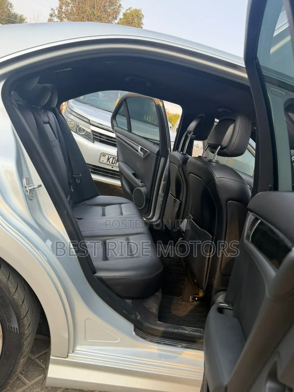 Mercedes-Benz C200 2013 Silver