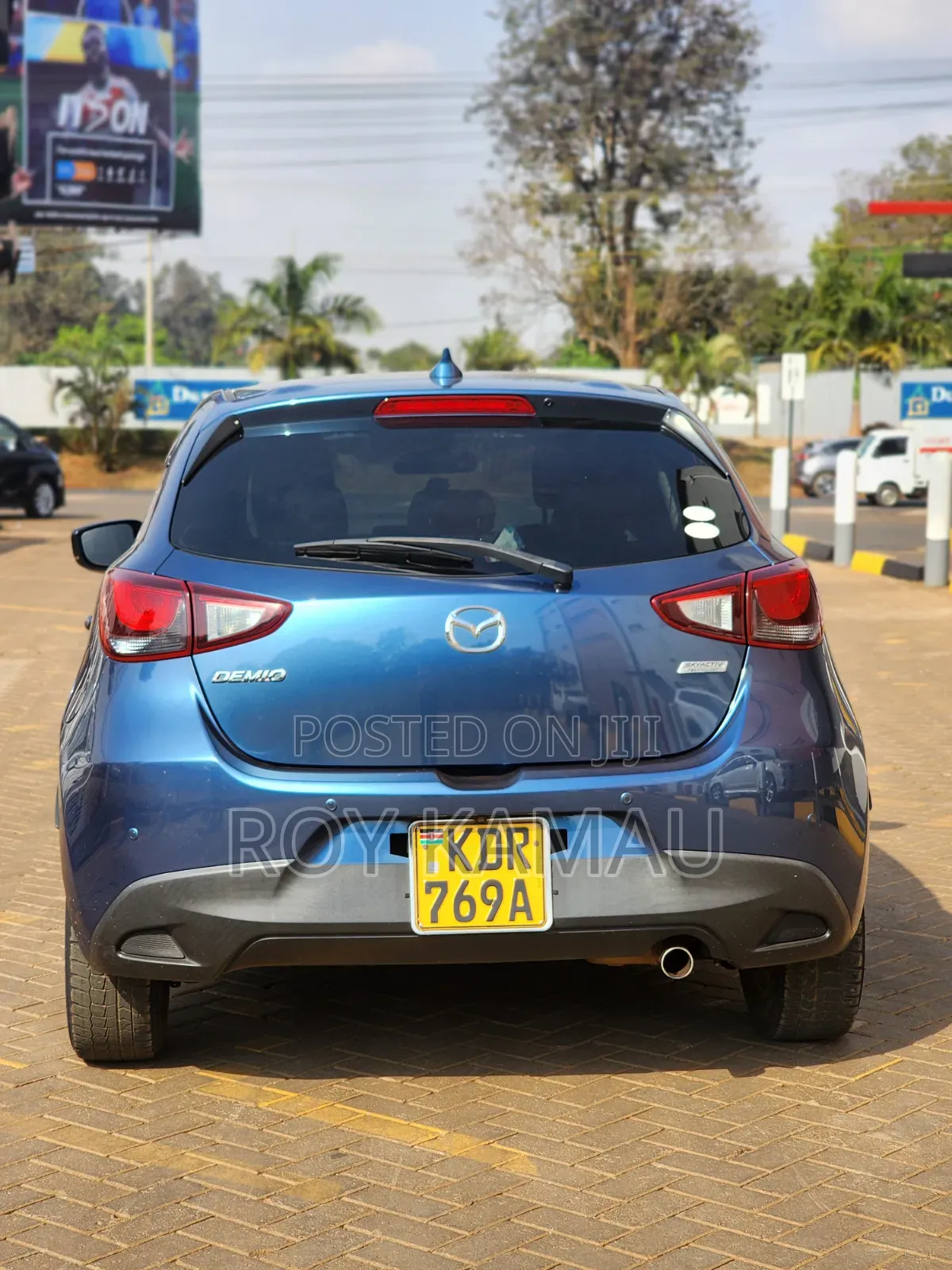 Mazda Demio 2017 Blue