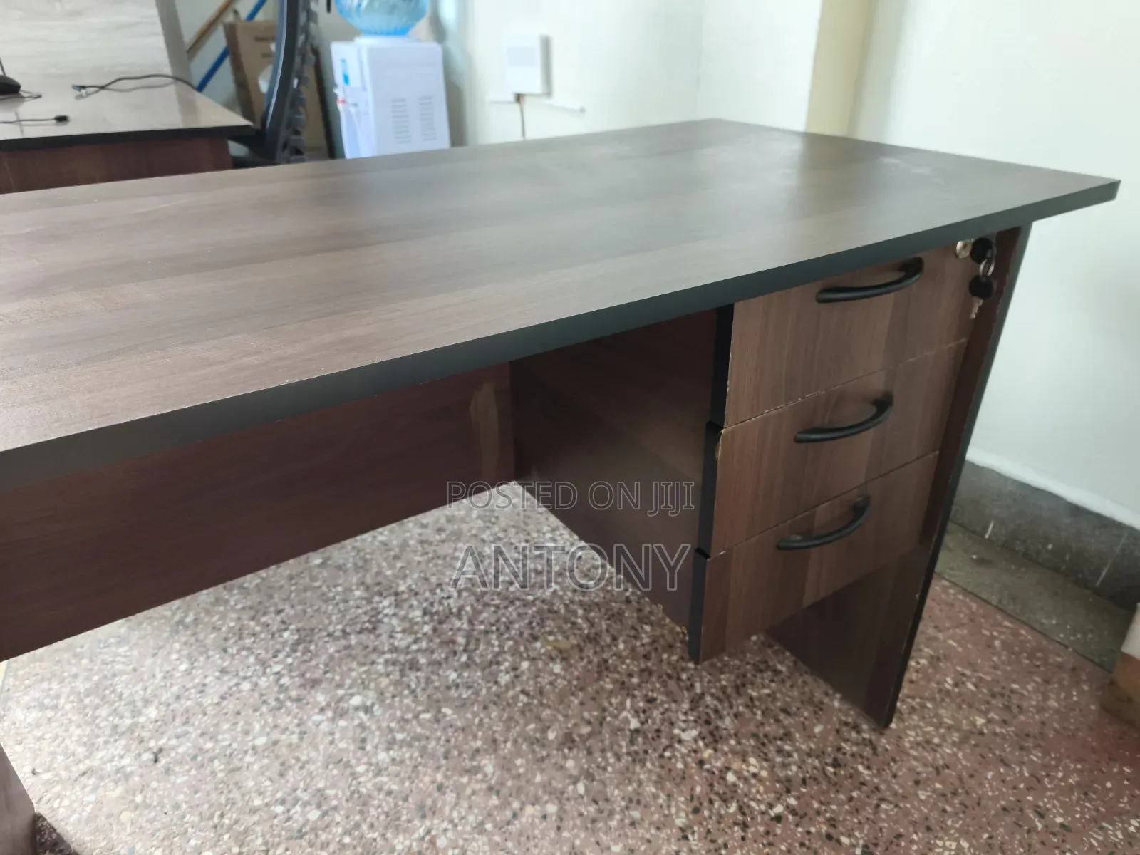 1.2M Office Table