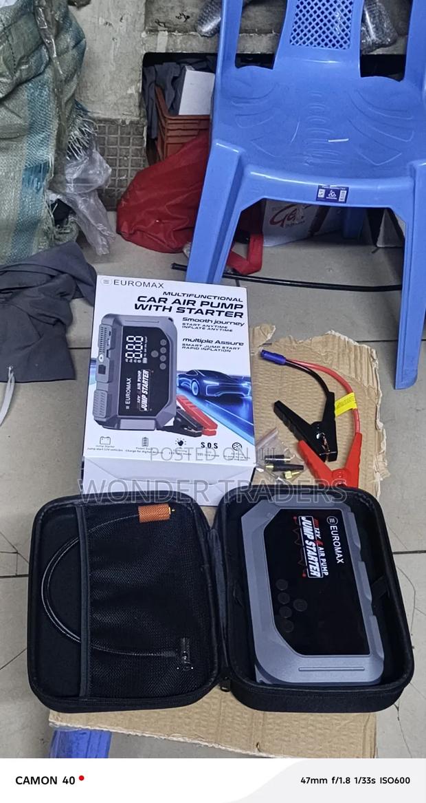 Car Air Pump With Jumpstarter - main view