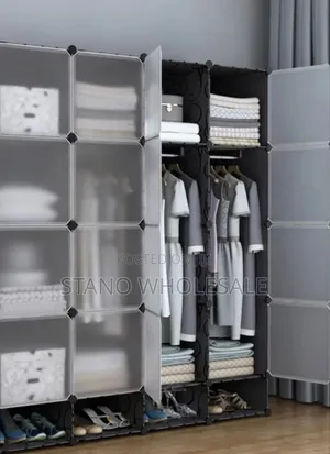 4 Columns Plastic Wardrobe