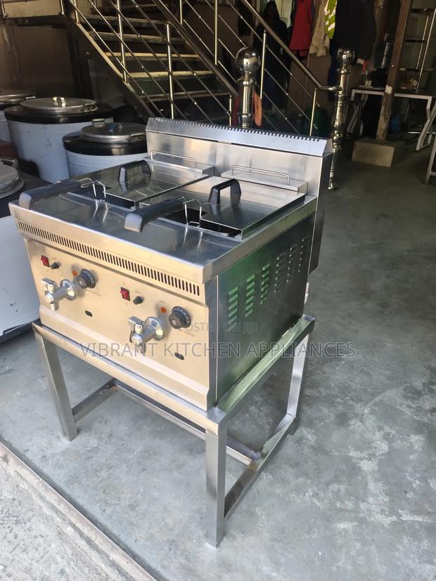 32-Litre Double Gas Fryer – Stainless Steel Commercial - thumbnail 2
