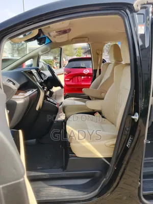 Toyota Vellfire 2019 Black