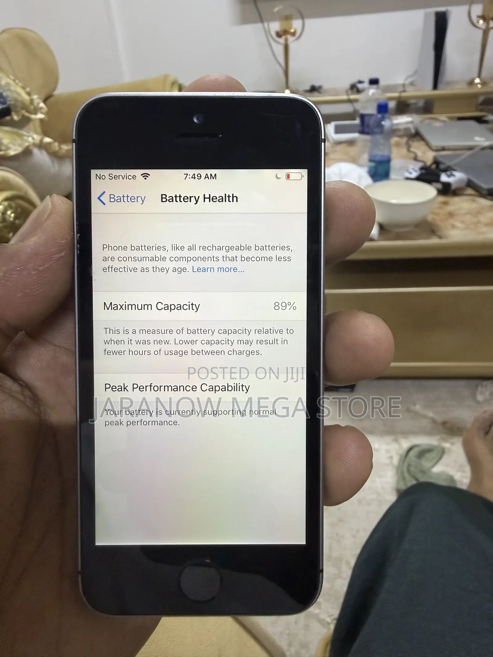 Apple iPhone SE 32 GB Silver