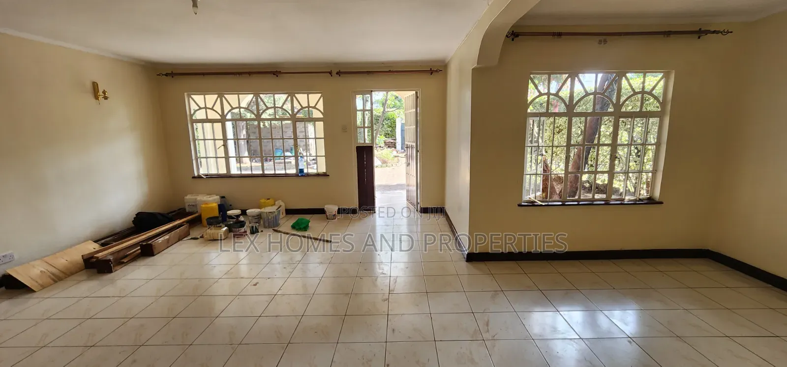 4bdrm Bungalow in NkaiMurunya for rent