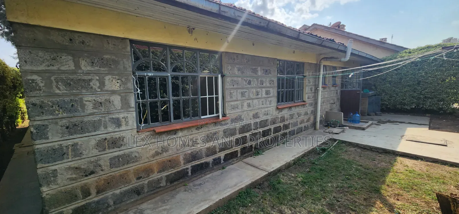 4bdrm Bungalow in NkaiMurunya for rent