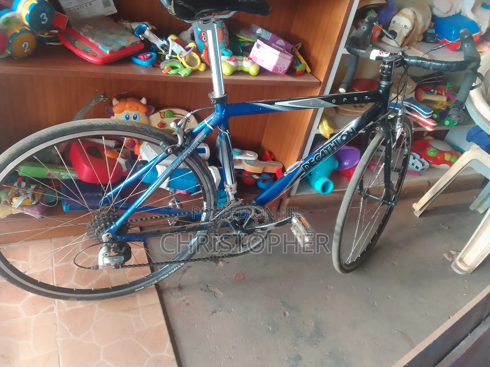 Constration Decathlon Bycycle