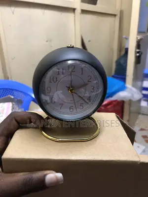 Portable Silent Sweep Clock