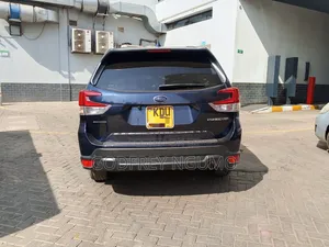 Subaru Forester Limited AWD 2019 Blue