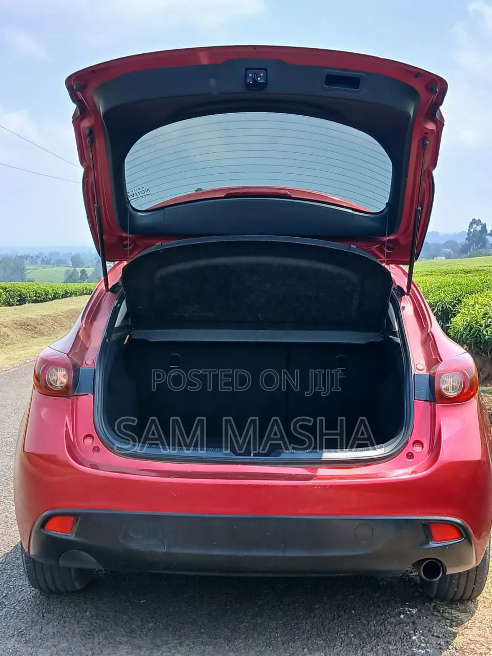 Mazda Axela 2015 Red