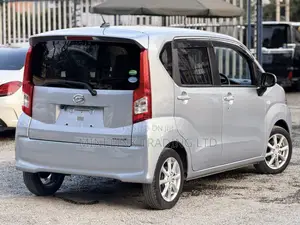 Daihatsu Move 2021 Silver