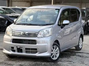 Daihatsu Move 2021 Silver