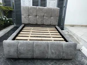 5 by 6 Gray Bubble Bed
