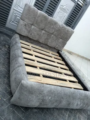 5 by 6 Gray Bubble Bed