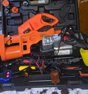 Car Jack and 2 Cylinder Compressor