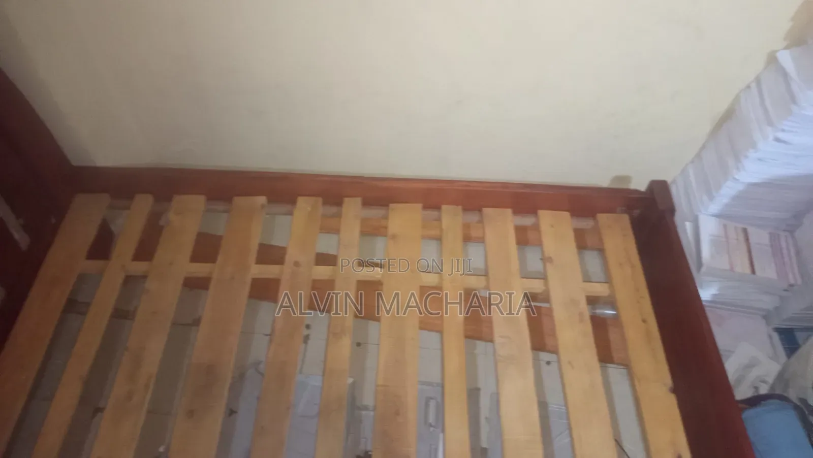 Used Furniture Bed in Good Condition.