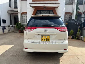 Toyota Estima 2008 White