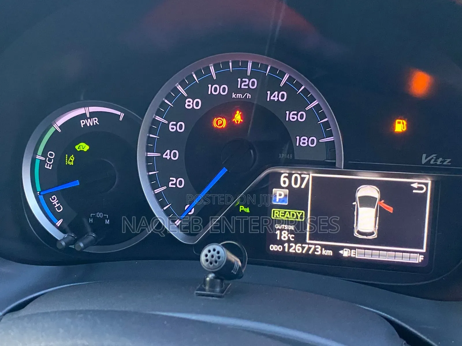 Toyota Vitz 1.5 FWD Hybrid 5dr 2019 White