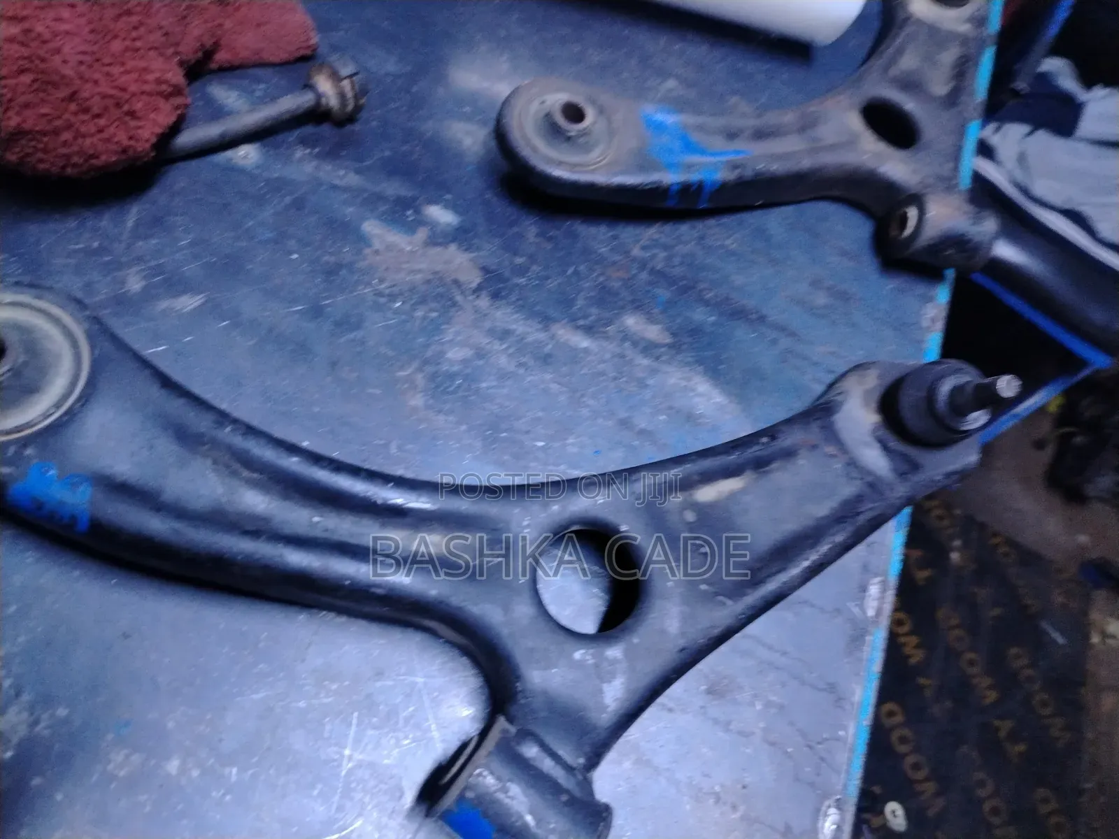 Control Arm Mazda Flair 2014