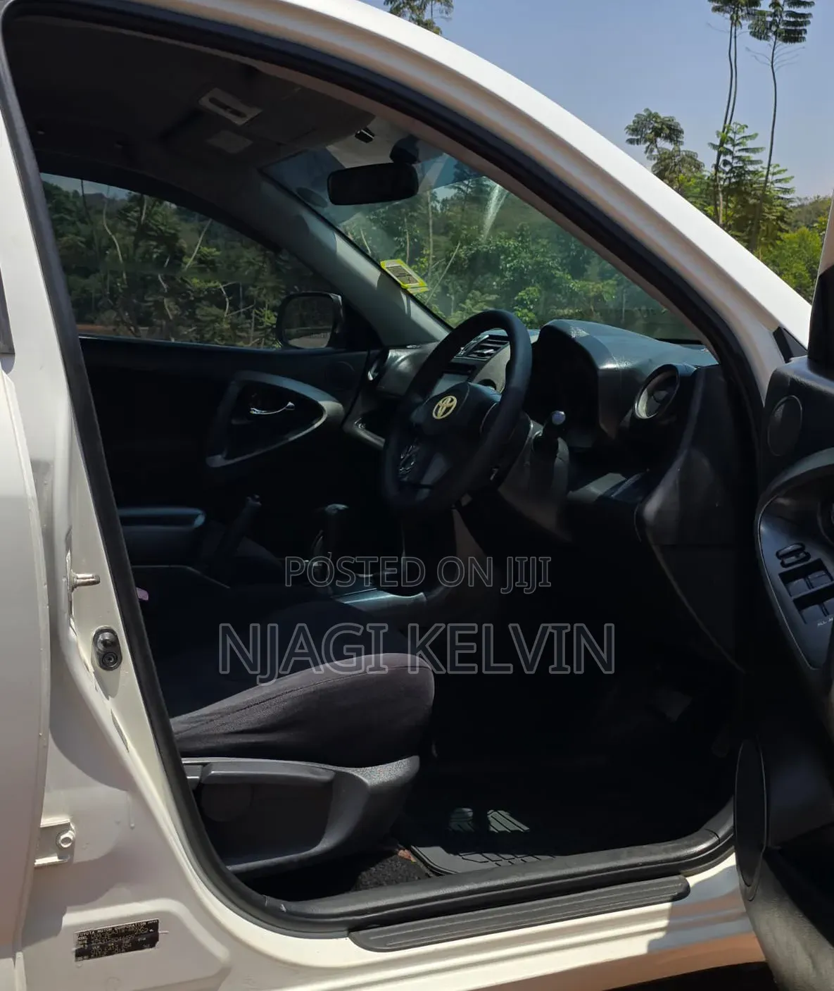 Toyota RAV4 2009 White