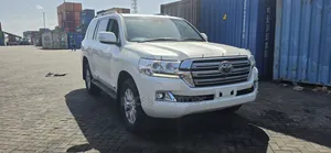 Toyota Land Cruiser 4.5 V8 TD 2020 White