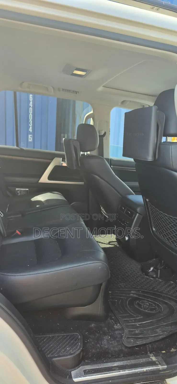 Toyota Land Cruiser 4.5 V8 TD 2020 White